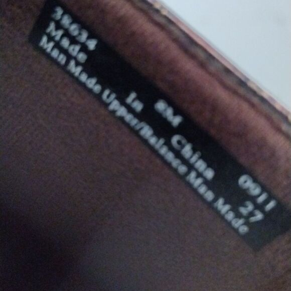 Clark's shoes  - Picture 7 of 7